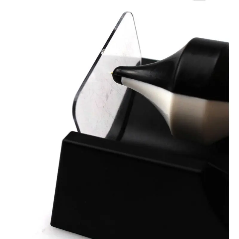 重力に逆らう磁気浮上スピナー デスクトップおもちゃ - 反重 - Newton Cradle Large のレビューと価格
